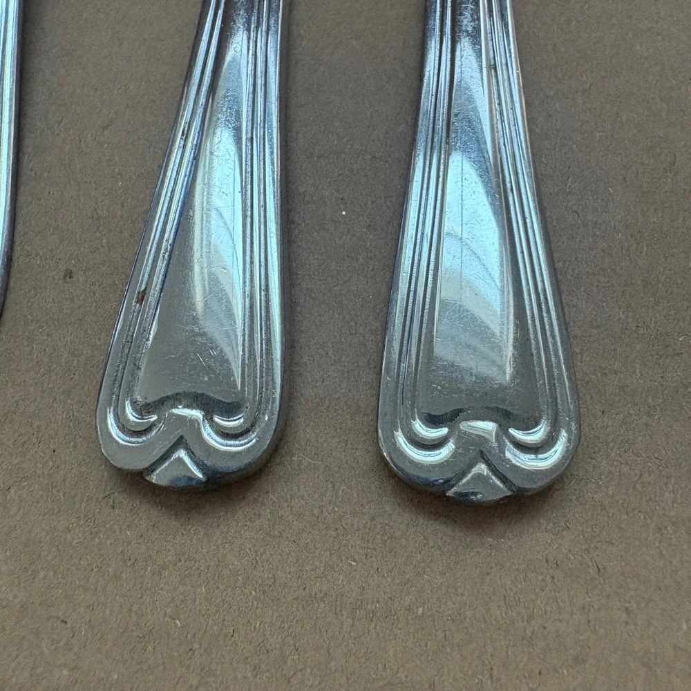 Cambridge Stainless Steel Silverware Set, 7 Pieces, Knives Spoons Forks, China‎